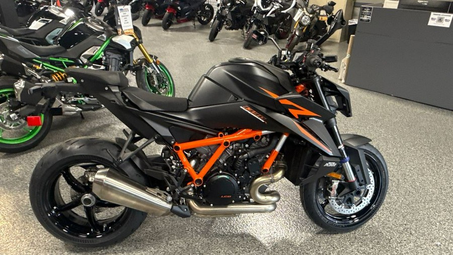 2026 KTM 1390 Super Duke R EVO
