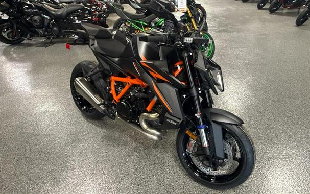 2026 KTM 1390 Super Duke R EVO