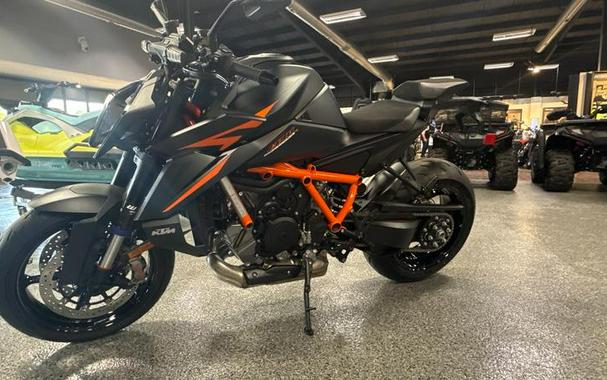 2026 KTM 1390 Super Duke R EVO