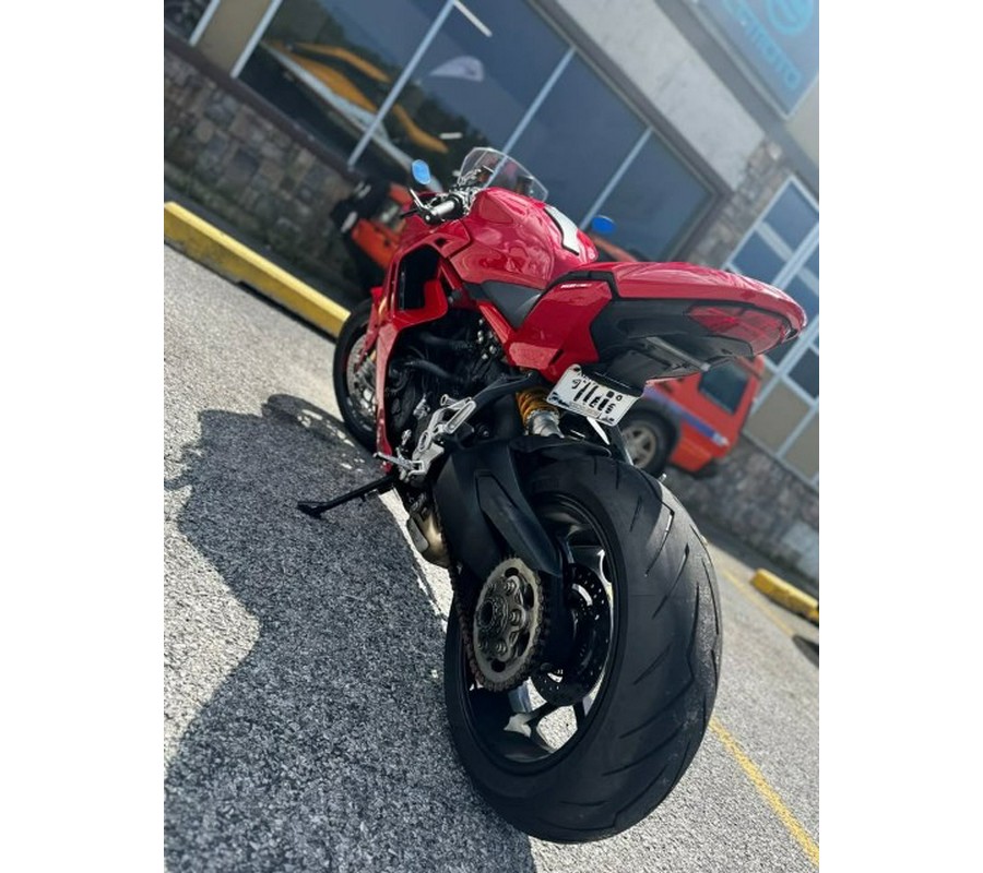 2022 Ducati SuperSport 950 S