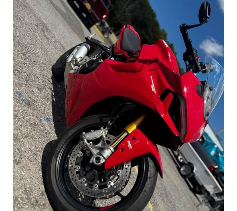 2022 Ducati SuperSport 950 S