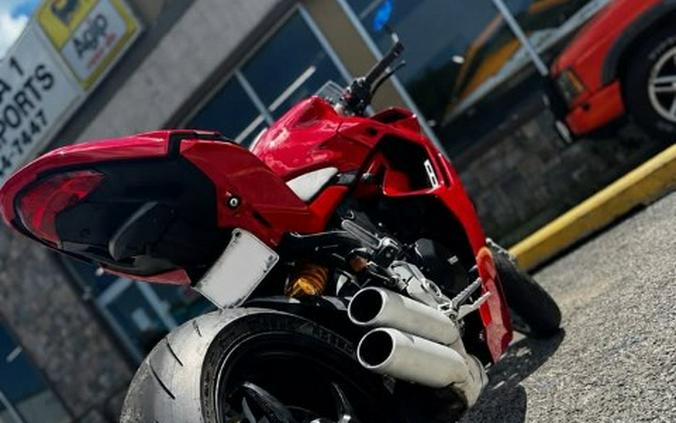 2022 Ducati SuperSport 950 S