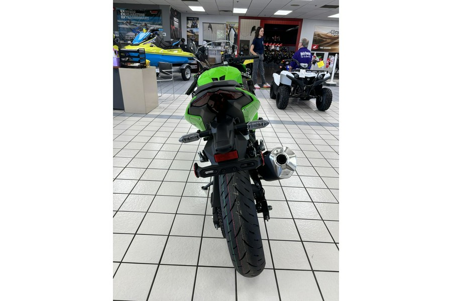 2024 Kawasaki NINJA 500 KRT EDITION SE ABS