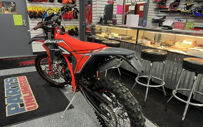 2026 Beta Motorcycles 300 Xtrainer