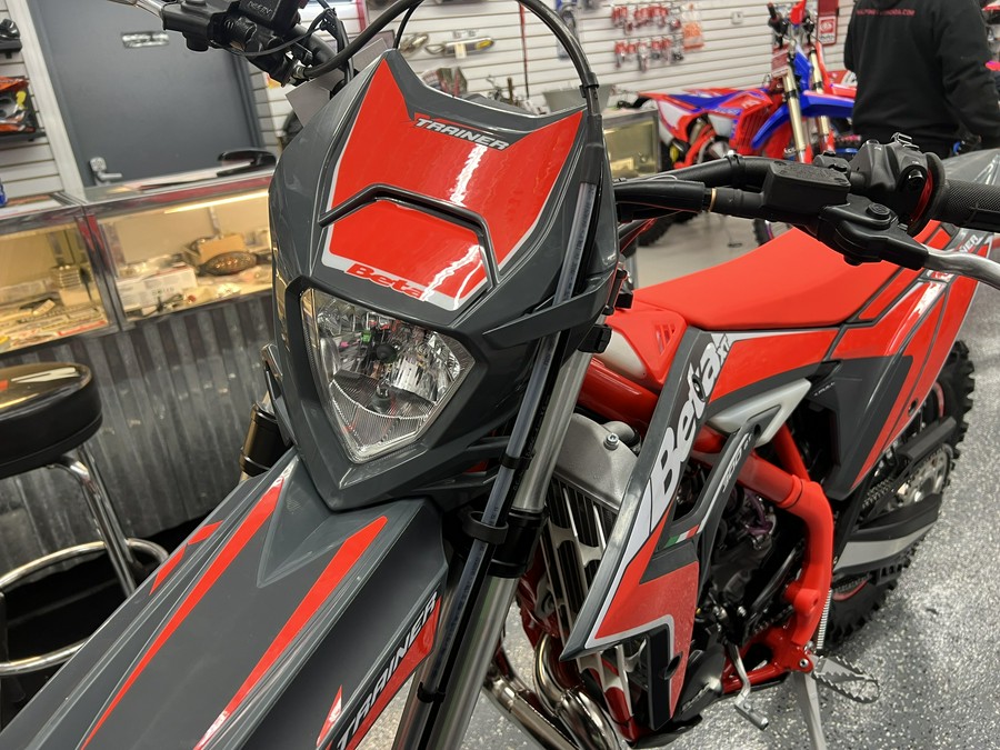 2026 Beta Motorcycles 300 Xtrainer