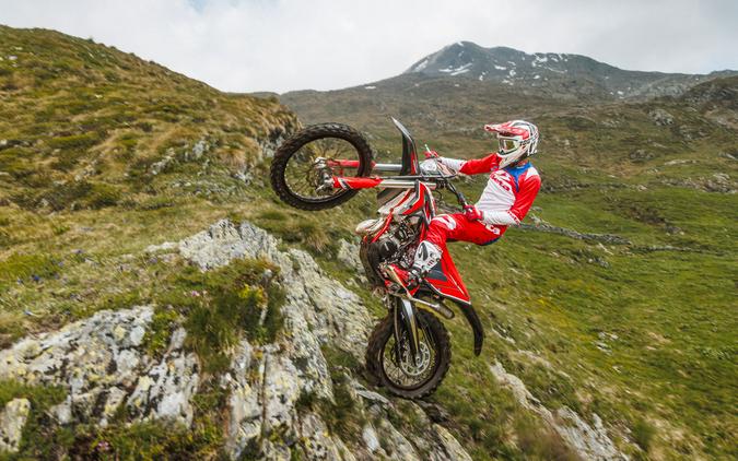 2026 Beta Motorcycles 300 Xtrainer