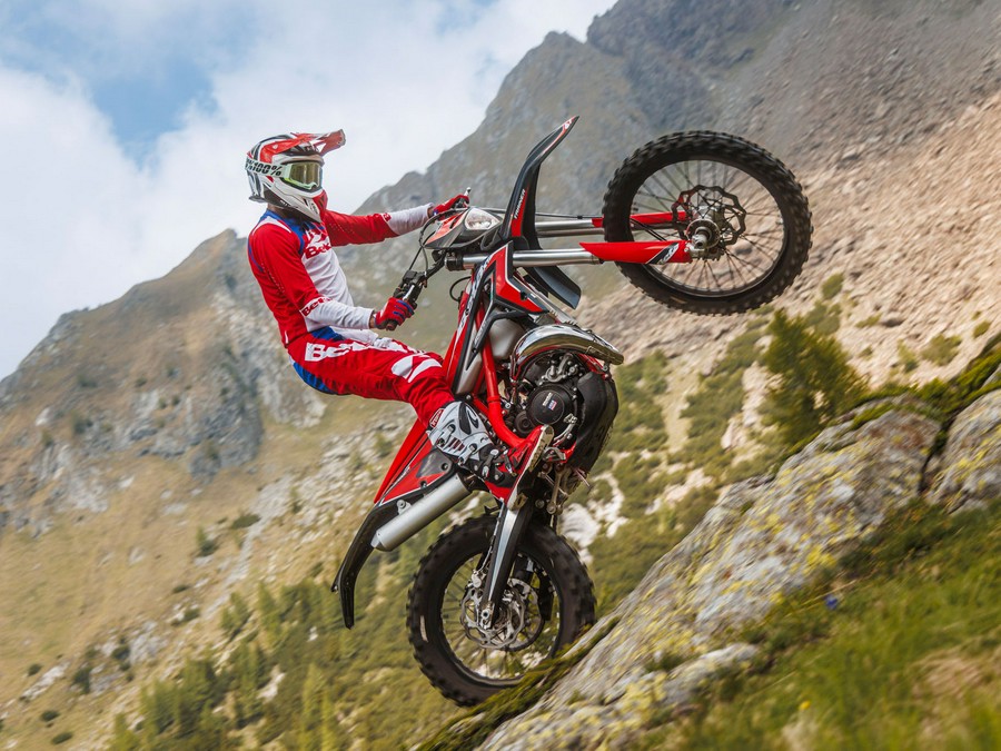 2026 Beta Motorcycles 300 Xtrainer