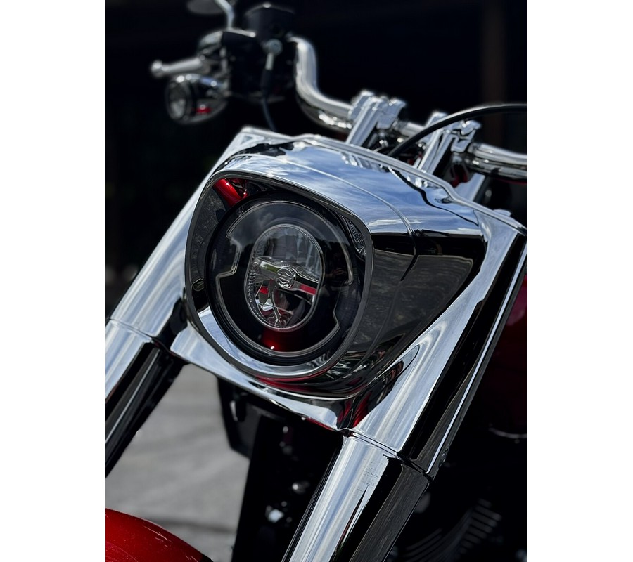 2026 Harley-Davidson® Fat Boy® Brilliant Red Chrome Trim