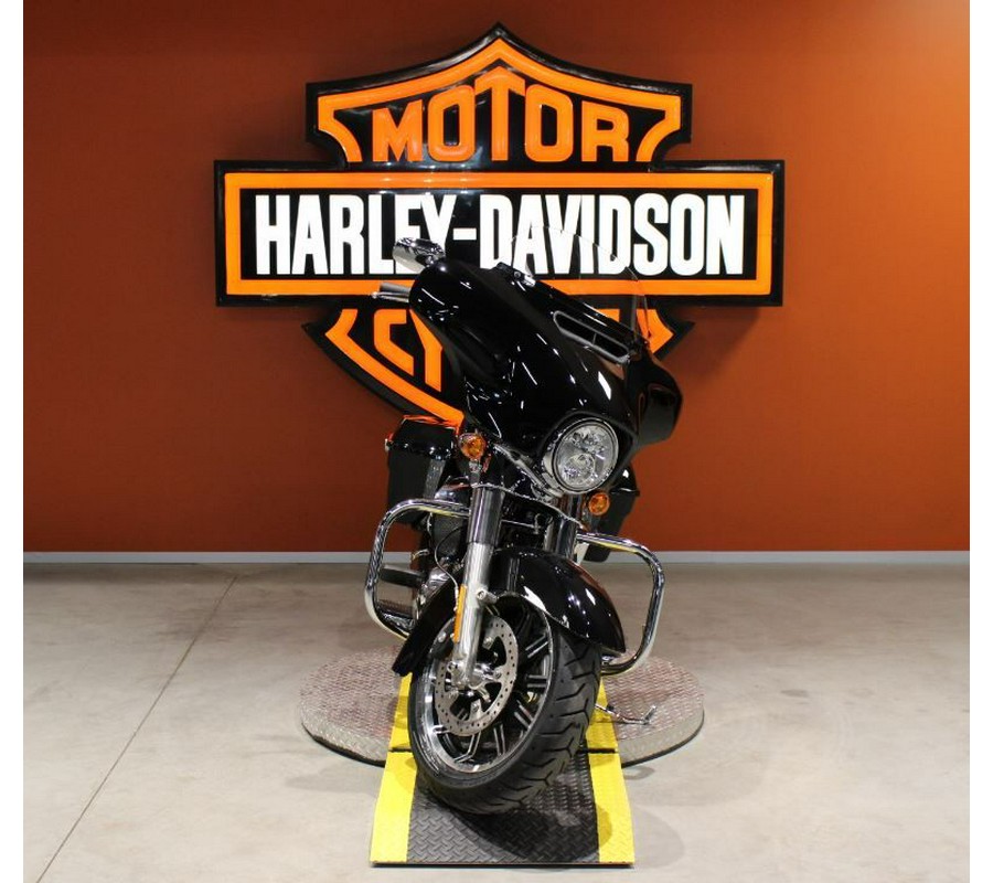 2021 Harley-Davidson Touring Standard