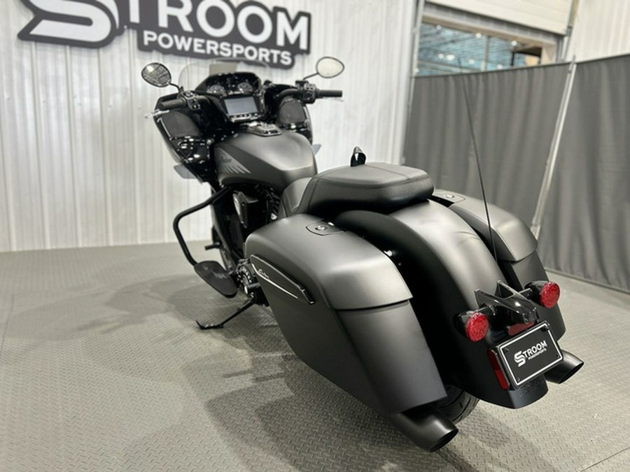 2025 Indian Challenger Dark Horse Black Smoke