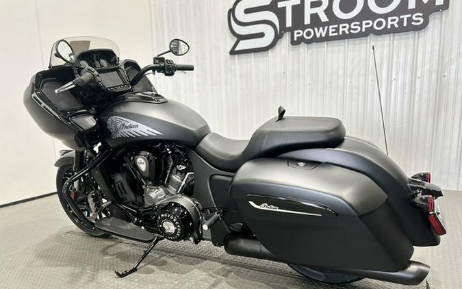 2025 Indian Challenger Dark Horse Black Smoke