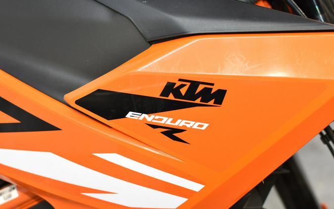 2026 KTM 390 ENDURO R