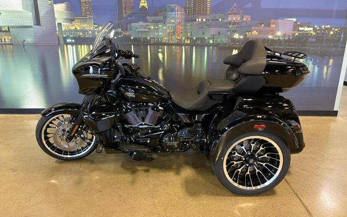 2026 Harley-Davidson Street Glide 3 Limited FLHLT