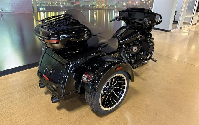 2026 Harley-Davidson Street Glide 3 Limited FLHLT