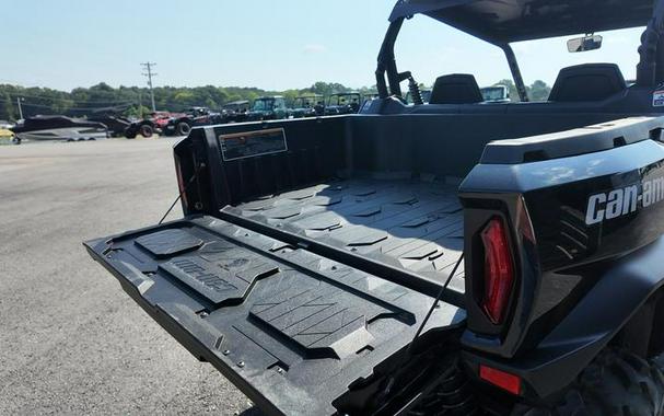 2025 Can-Am® Commander XT 700
