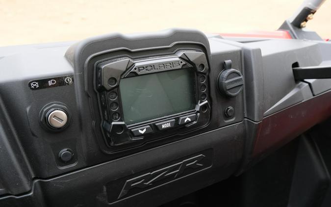 2026 POLARIS RZR 200 EFI