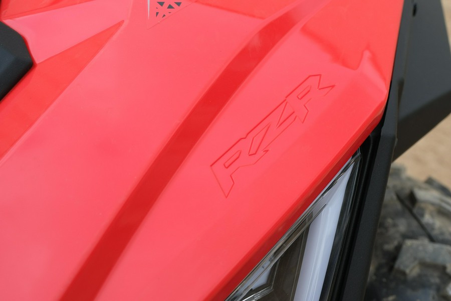 2026 POLARIS RZR 200 EFI