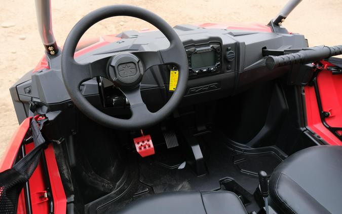 2026 POLARIS RZR 200 EFI