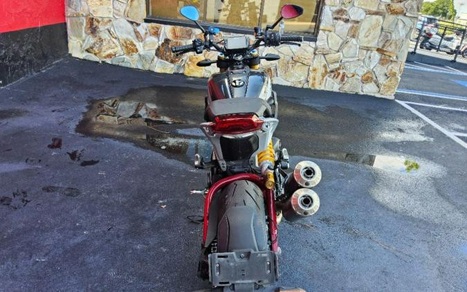 2022 Indian Motorcycle FTR R Carbon