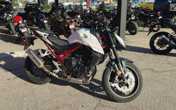 2025 Honda CB750 HORNET