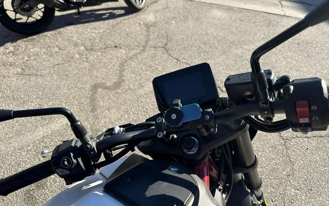 2025 Honda CB750 HORNET