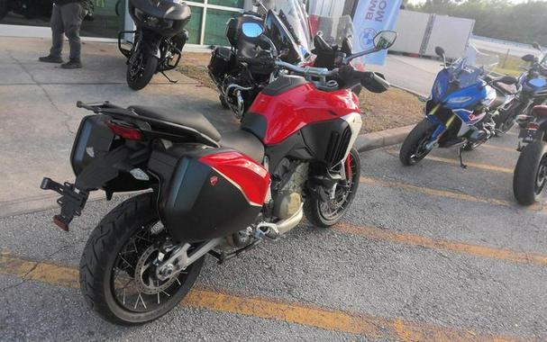 2022 Ducati Multistrada V4S Ducati Red / Spoked Wheels