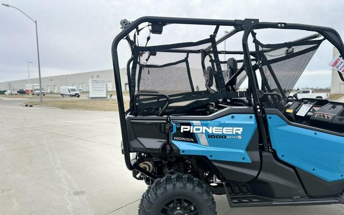 2025 Honda Pioneer 1000-5 Deluxe