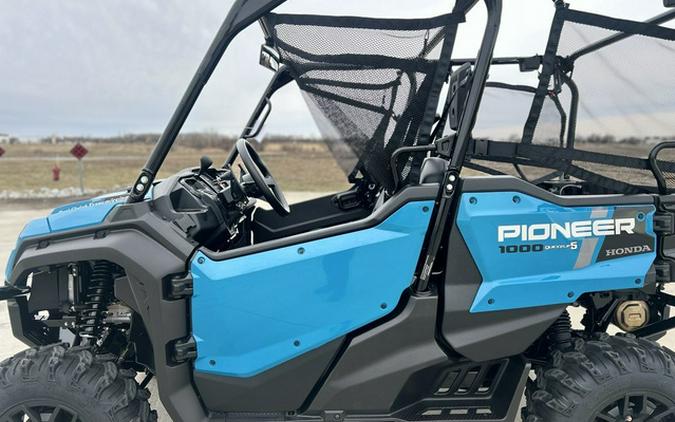2025 Honda Pioneer 1000-5 Deluxe