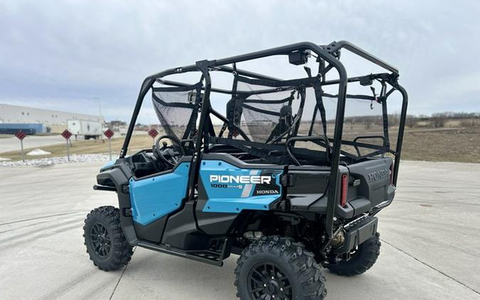 2025 Honda Pioneer 1000-5 Deluxe