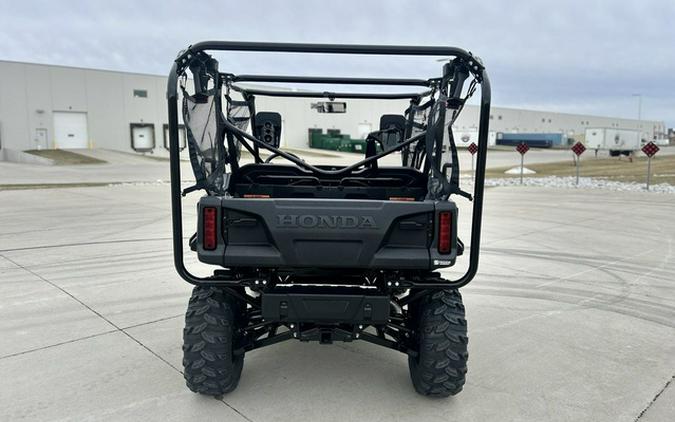 2025 Honda Pioneer 1000-5 Deluxe