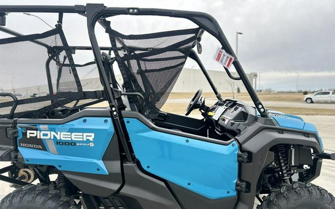2025 Honda Pioneer 1000-5 Deluxe
