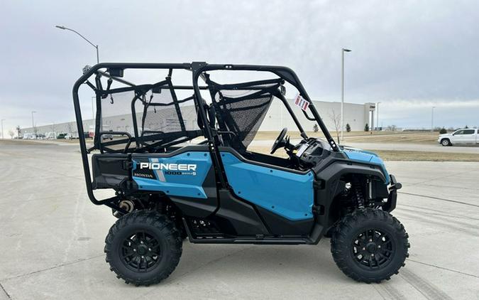 2025 Honda Pioneer 1000-5 Deluxe