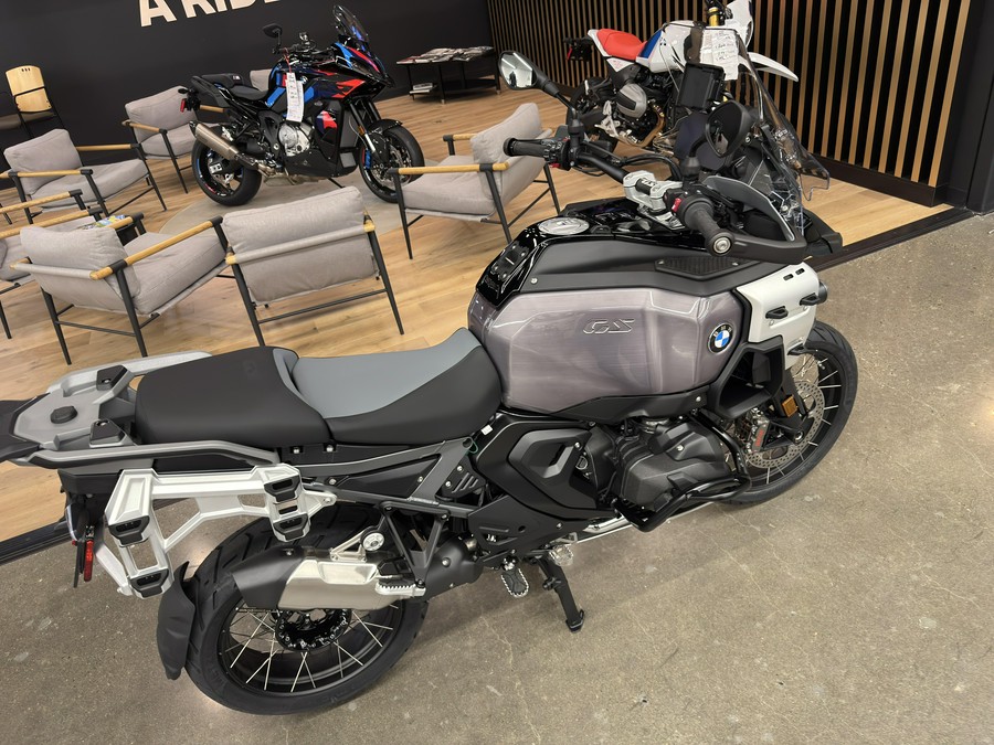 2025 BMW R 1300 GS Adventure - TRIPLE BLACK - BLACK STORM METALLIC