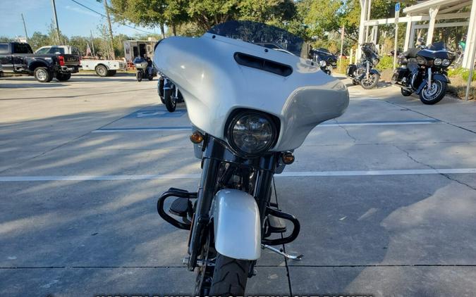 2023 Harley-Davidson® Street Glide® Special