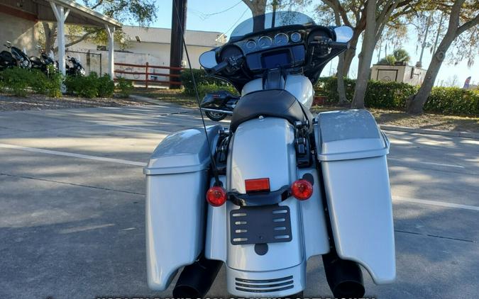 2023 Harley-Davidson® Street Glide® Special