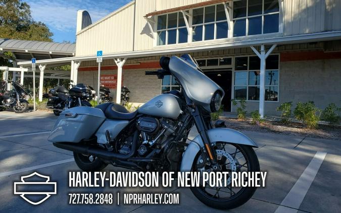 2023 Harley-Davidson® Street Glide® Special