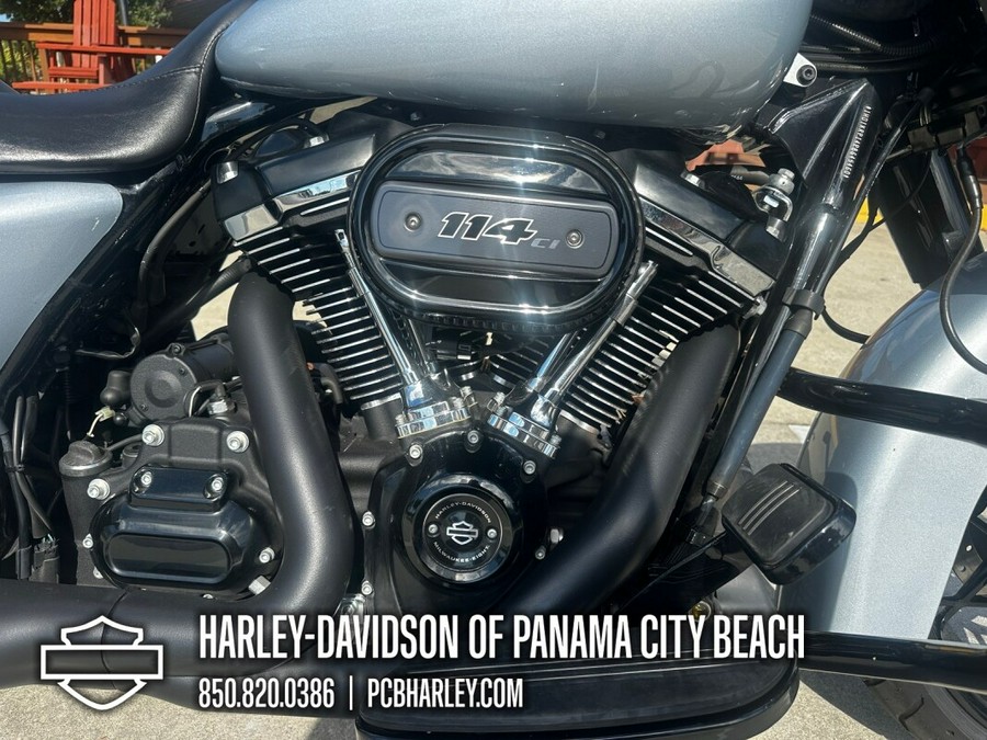 2023 Harley-Davidson® Street Glide® Special