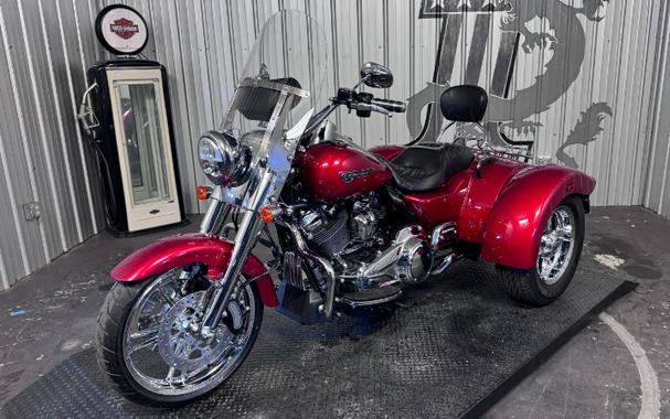 2018 Harley-Davidson FREEWHEELER