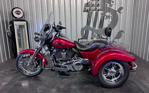 2018 Harley-Davidson FREEWHEELER