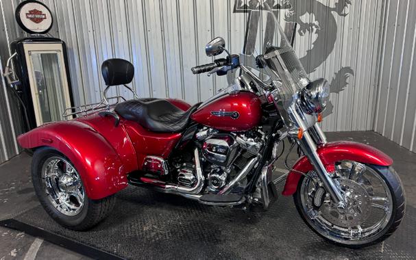 2018 Harley-Davidson FREEWHEELER