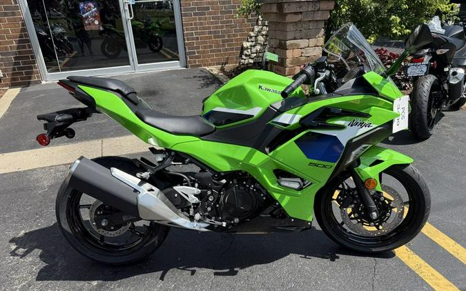 2026 Kawasaki Ninja® 500 SE ABS