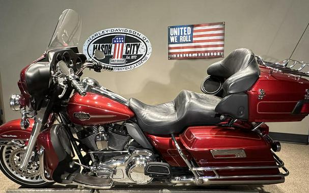 2009 Harley-Davidson® FLHTCU - Ultra Classic® Electra Glide®