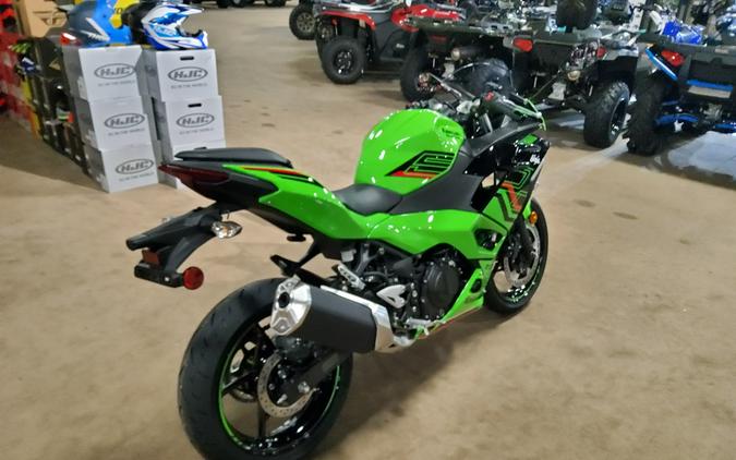 2024 Kawasaki Ninja® 500 Base