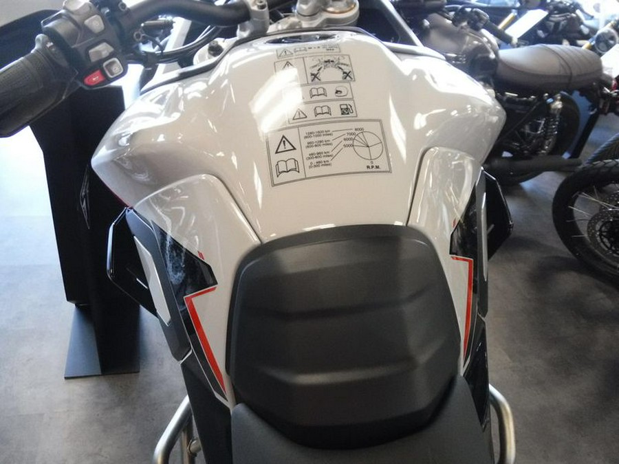 New 2025 Triumph Tiger 900 Rally Pro Motorcycle in Kansas City, MO