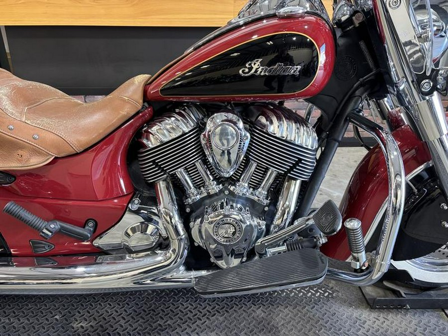 2015 Indian Motorcycle® Chief® Vintage Indian Red / Thunder Black