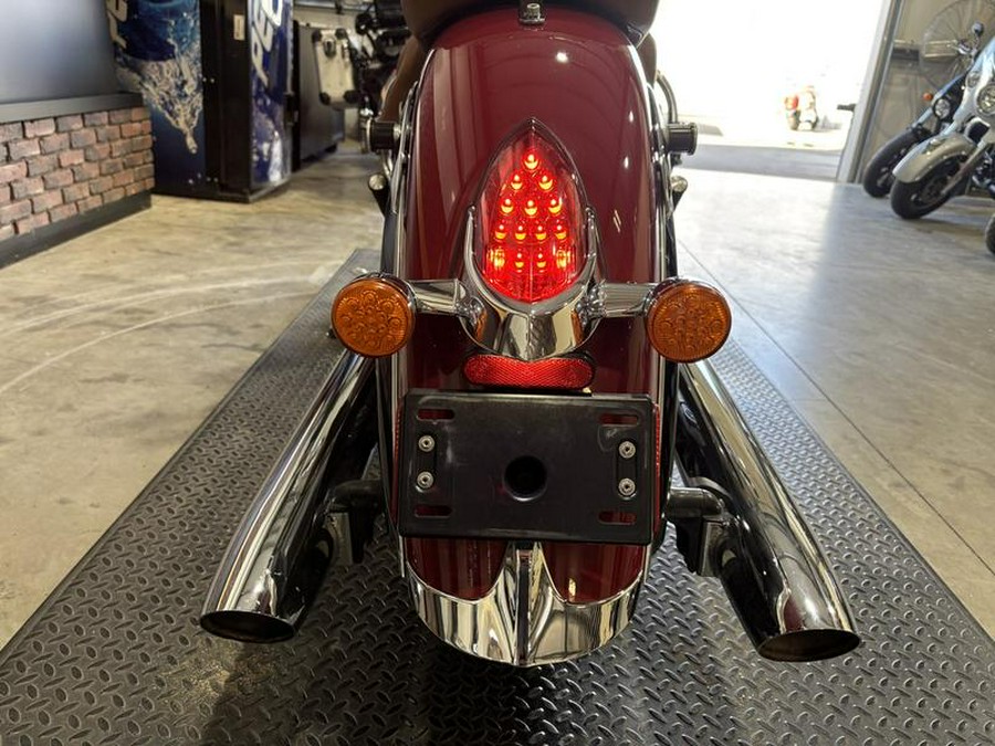 2015 Indian Motorcycle® Chief® Vintage Indian Red / Thunder Black