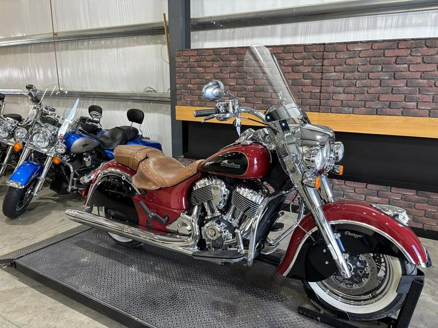 2015 Indian Motorcycle® Chief® Vintage Indian Red / Thunder Black