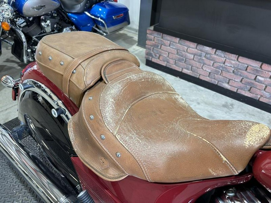 2015 Indian Motorcycle® Chief® Vintage Indian Red / Thunder Black