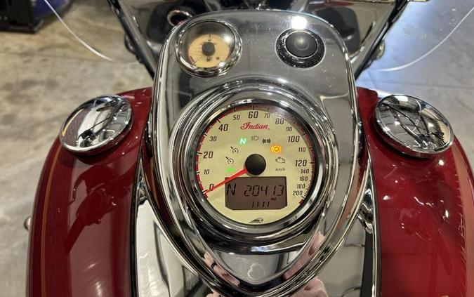 2015 Indian Motorcycle® Chief® Vintage Indian Red / Thunder Black