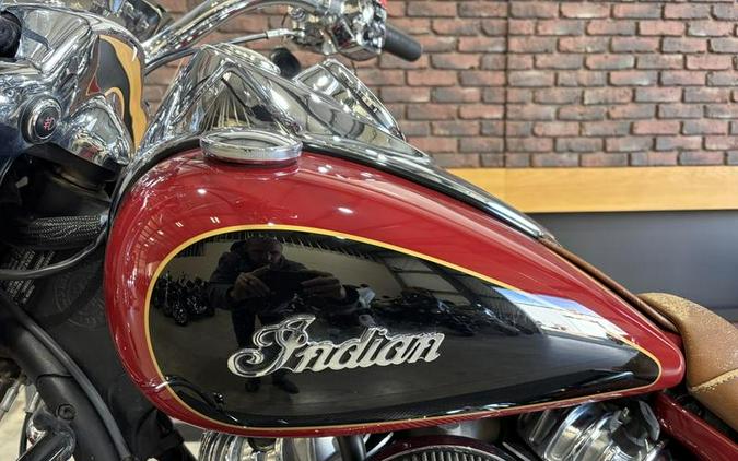 2015 Indian Motorcycle® Chief® Vintage Indian Red / Thunder Black